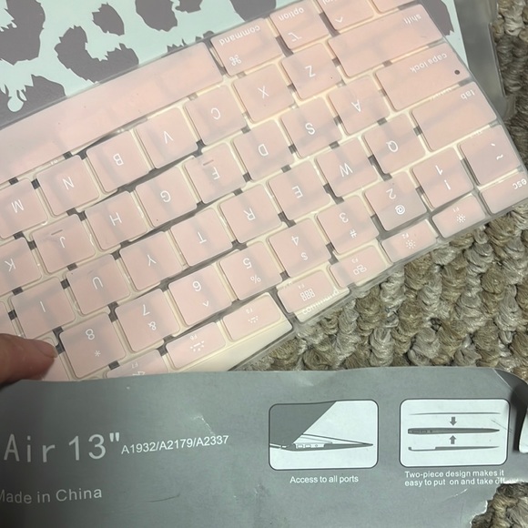 Apple MacBook 13 Protective Pink cheetah A1932/A2179/A2337 - Picture 2 of 2